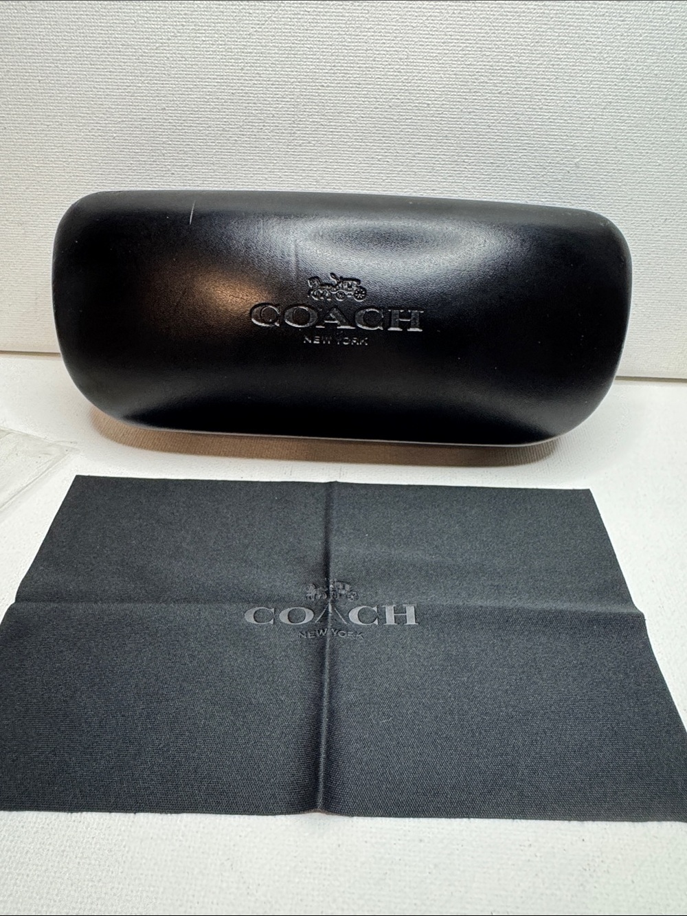 COACH Black Sunglasses Eyeglasses Hard Case Clamshell Logo & Dust Cloth #5
